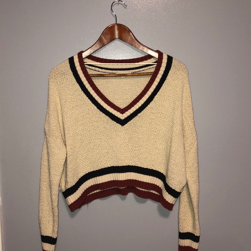 PacSun cropped sweater
